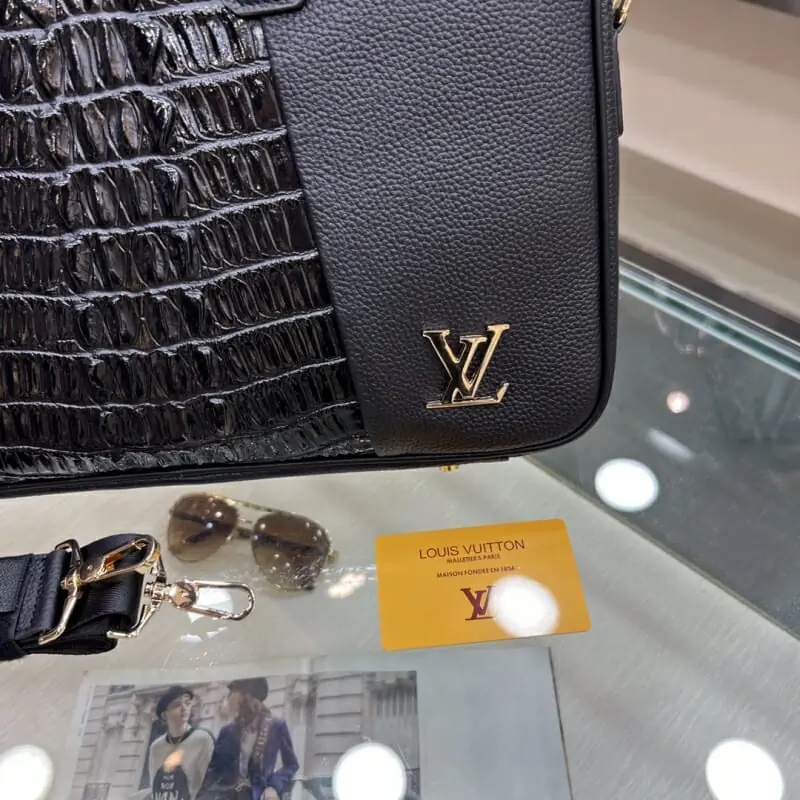 louis vuitton aaa homme sac a main  s_11014a53